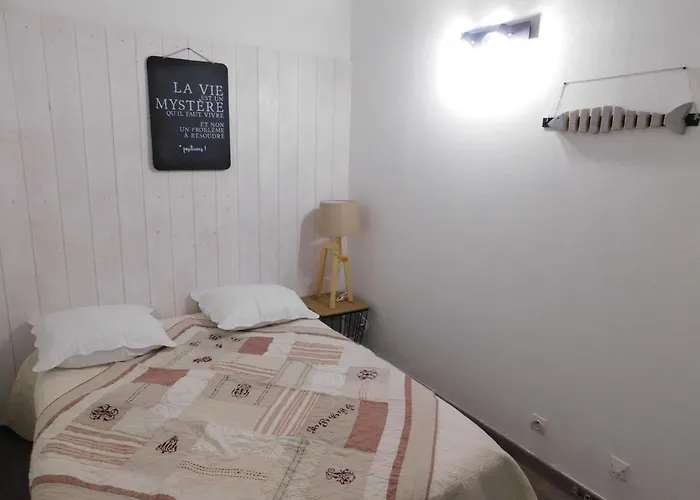 Дом отдыха La Maison Du Climatisee Et Wifi Gd F3 *
