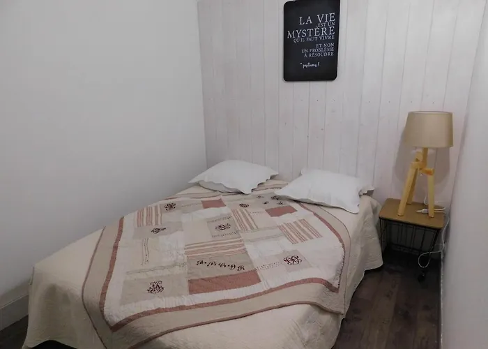 La Maison Du Climatisee Et Wifi Gd F3 Дом отдыха *